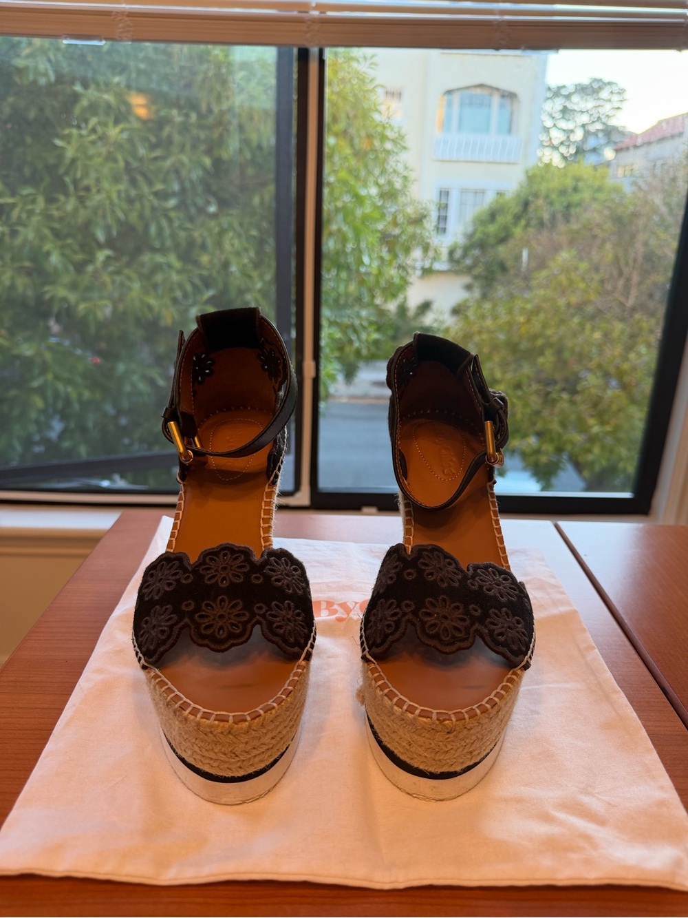 See By Chloe Black Floral Lace Espadrille Wedge Sandals - Picture 3 of 8
